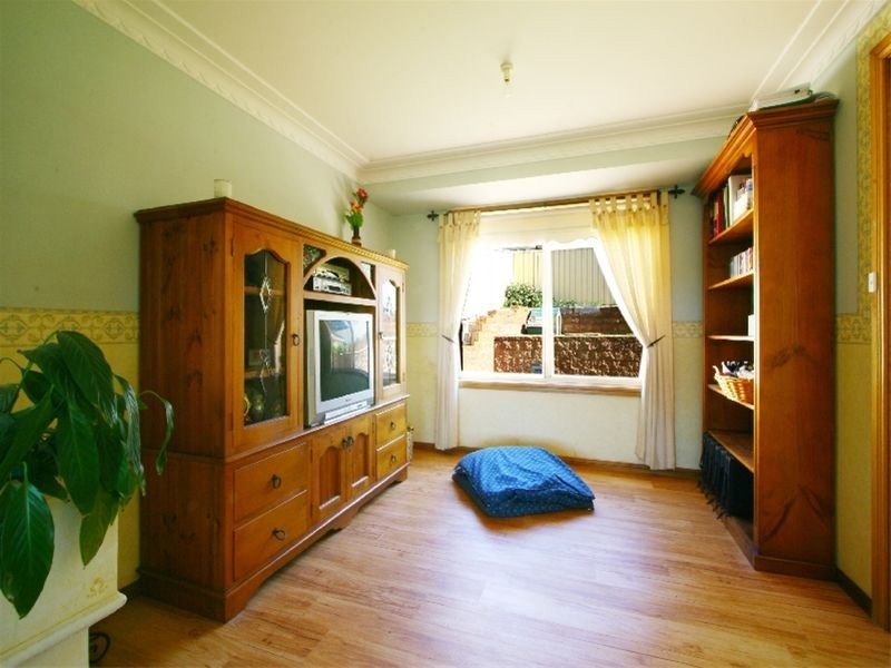 16 Merimbula Close, Flinders NSW 2529