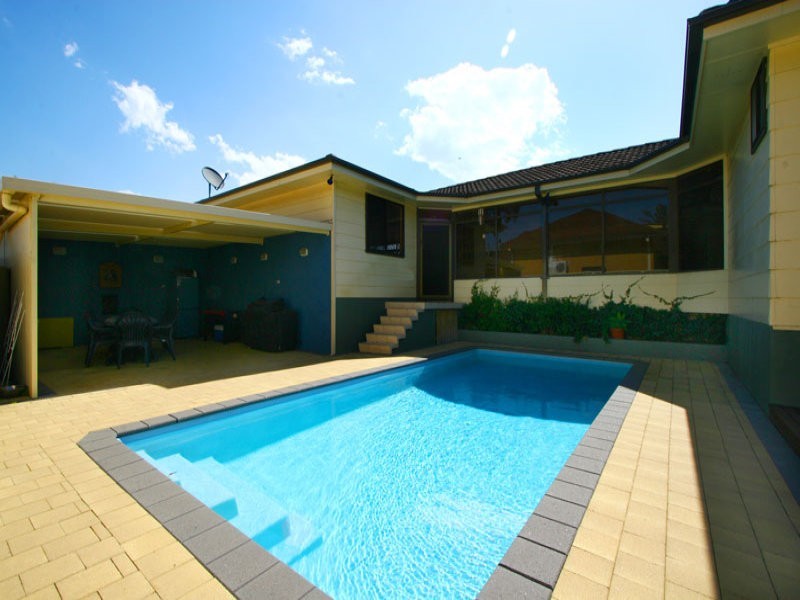 22 Beaurepaire Avenue, Mount Warrigal NSW 2528