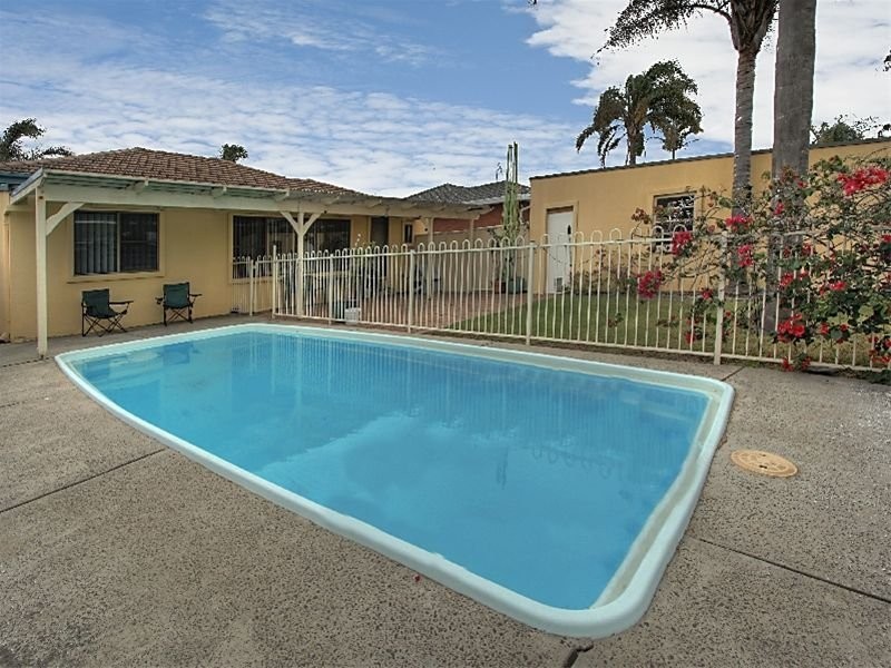 30 Ocean Street, Windang NSW 2528