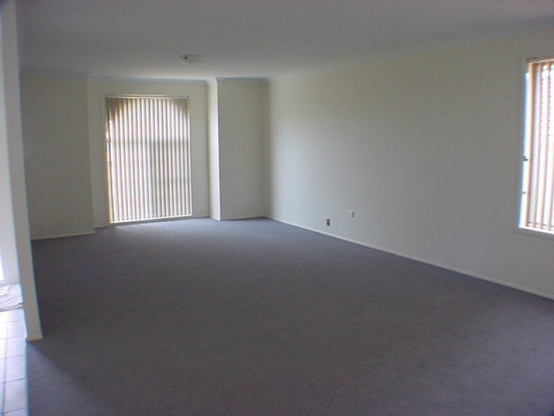 6 Parkinson Street, Shell Cove NSW 2529