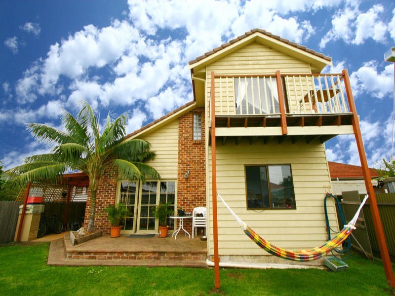 6 Susan Avenue, Warilla NSW 2528