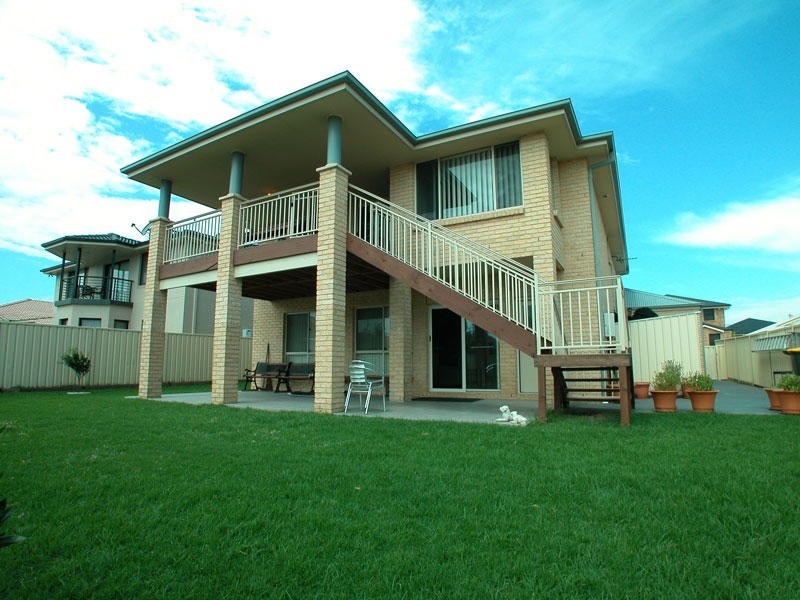 7 Dunk Avenue, Shell Cove NSW 2529