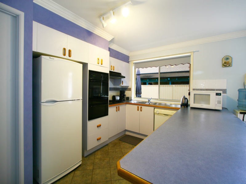 38 Barrack Avenue, Barrack Heights NSW 2528