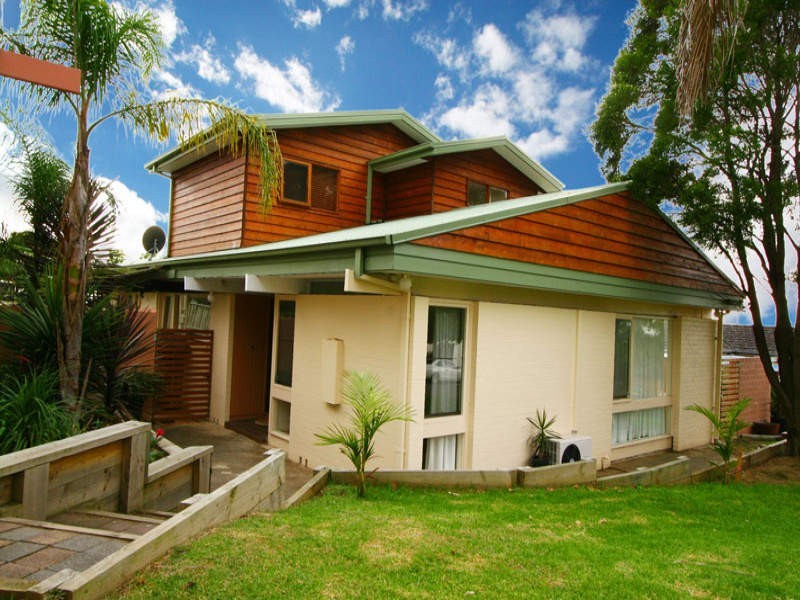 66 Strata Avenue, Barrack Heights NSW 2528