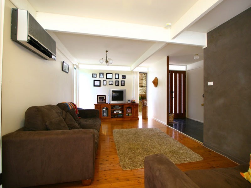 66 Strata Avenue, Barrack Heights NSW 2528