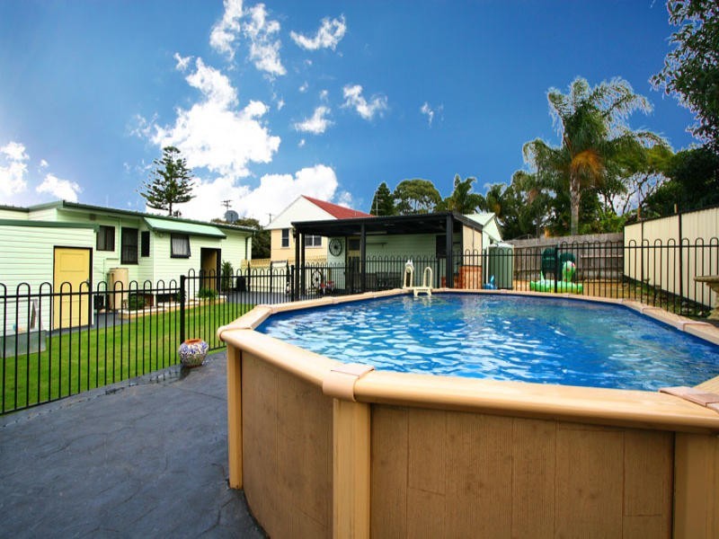 6 Kippax Street, Warilla NSW 2528