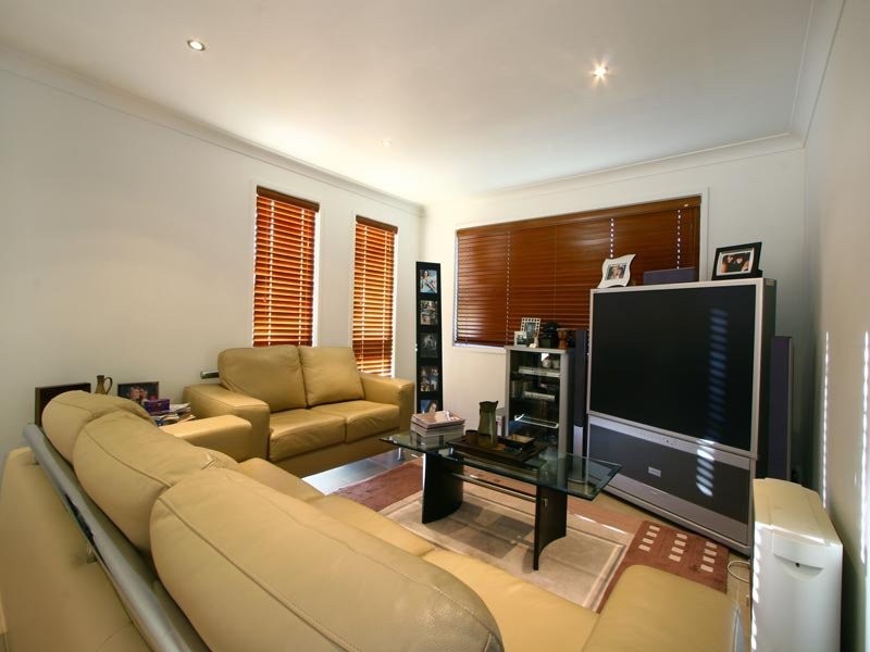 3 Ferntree Place, Barrack Heights NSW 2528