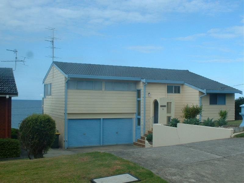 18 Cathedral Rocks Avenue, Kiama Downs NSW 2533