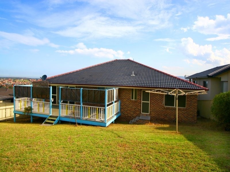 4 Yarle Crescent, Flinders NSW 2529