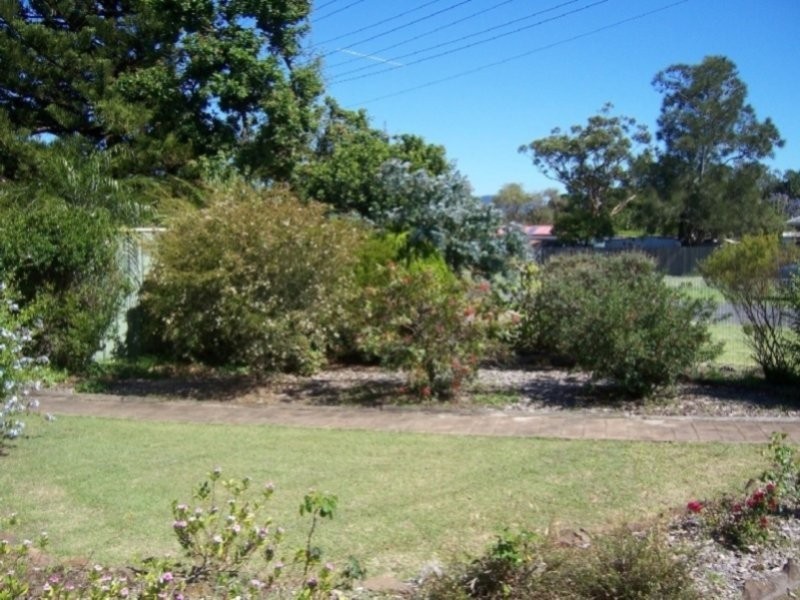 8 Kiara Place, Primbee NSW 2502