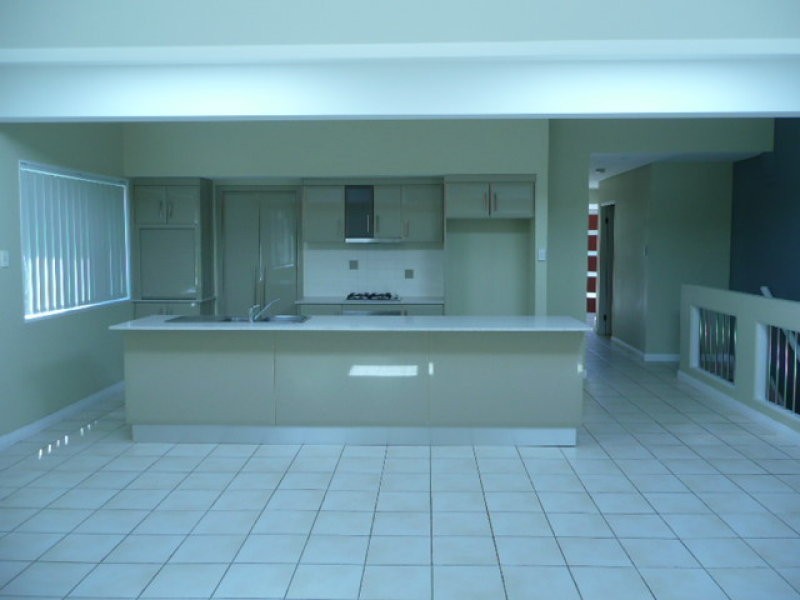 23A YARLE CRESCENT, Flinders NSW 2529