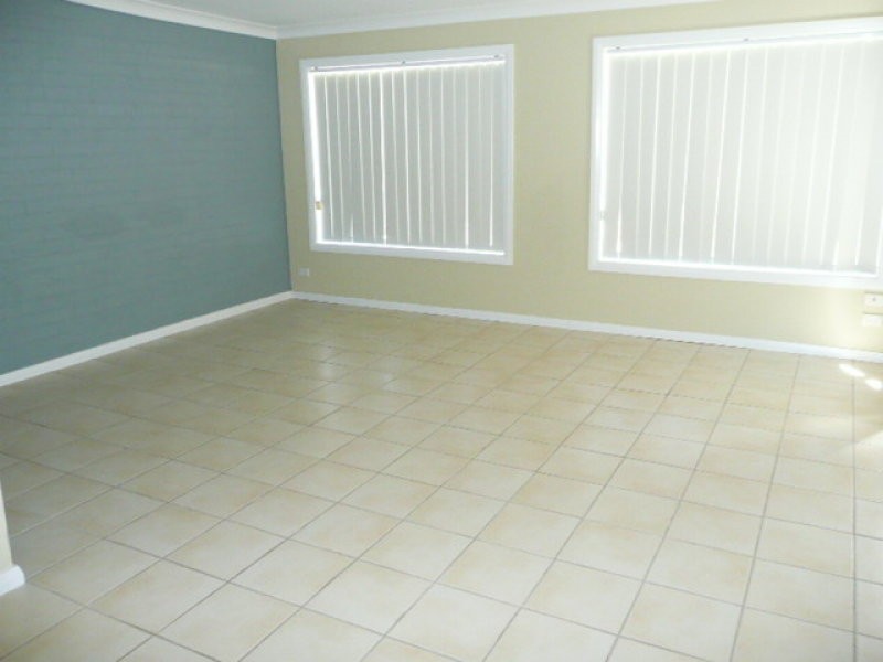 23A YARLE CRESCENT, Flinders NSW 2529