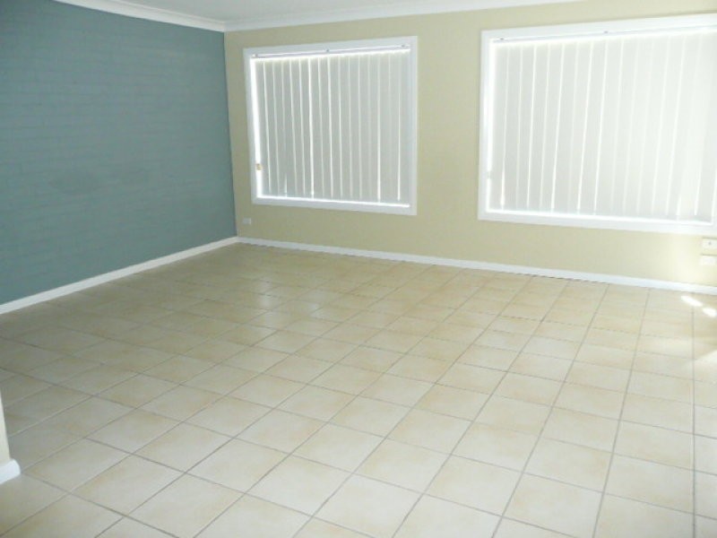 23A YARLE CRESCENT, Flinders NSW 2529