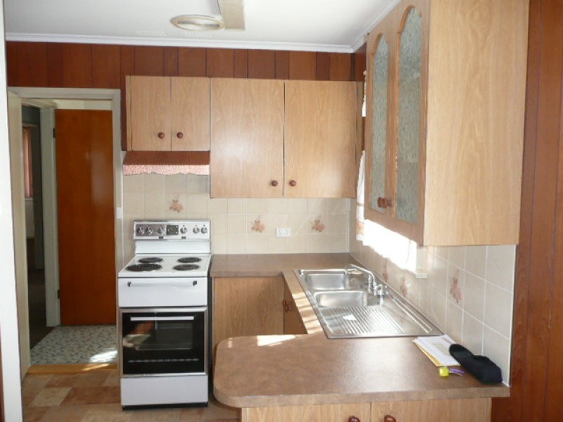 52 Lake Entrance Road, Warilla NSW 2528