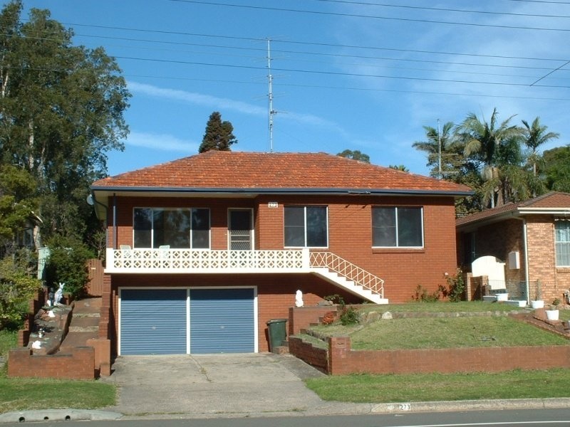 273 Reddall Parade, Mount Warrigal NSW 2528