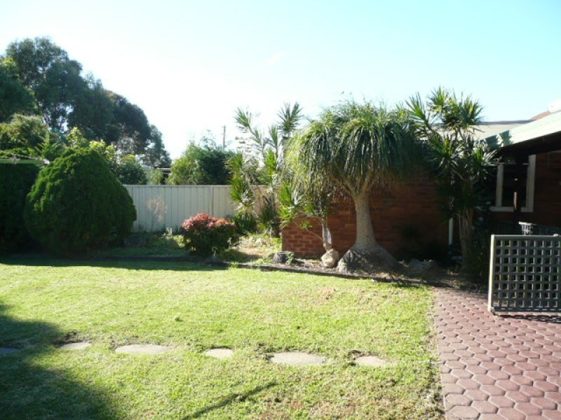 22 William Avenue, Warilla NSW 2528