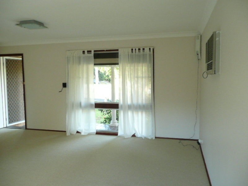 5 Armstrong Avenue, Mount Warrigal NSW 2528