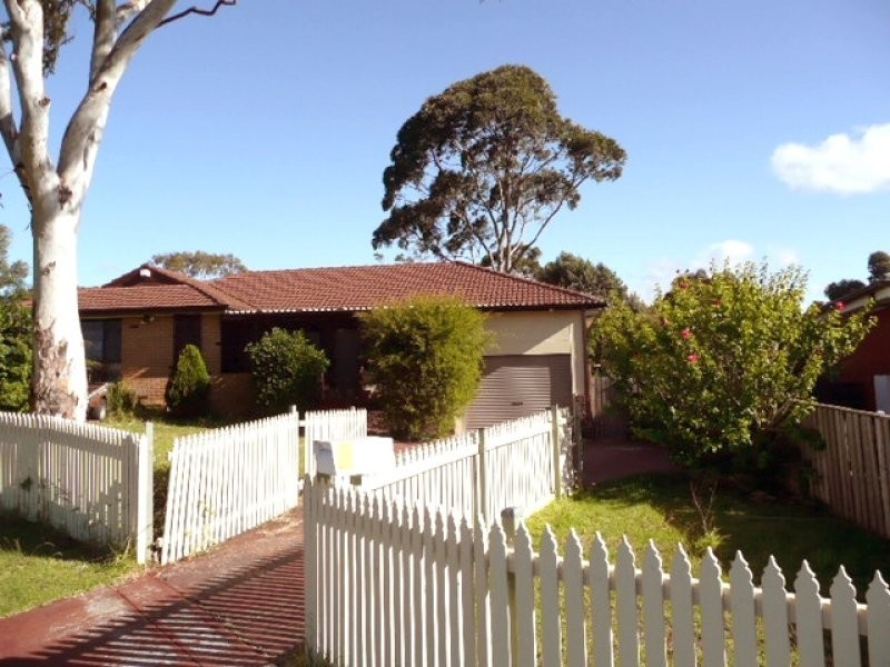 16 Stewart Place, Barrack Heights NSW 2528