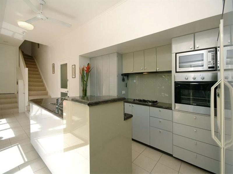 48 Douglas Street, Spring Hill QLD 4000