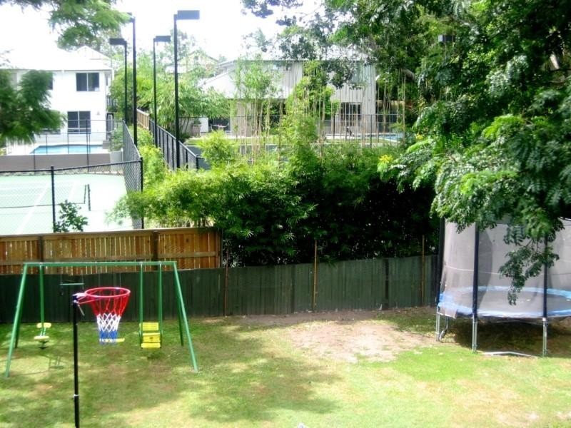 13 Matong Street, Hendra QLD 4011