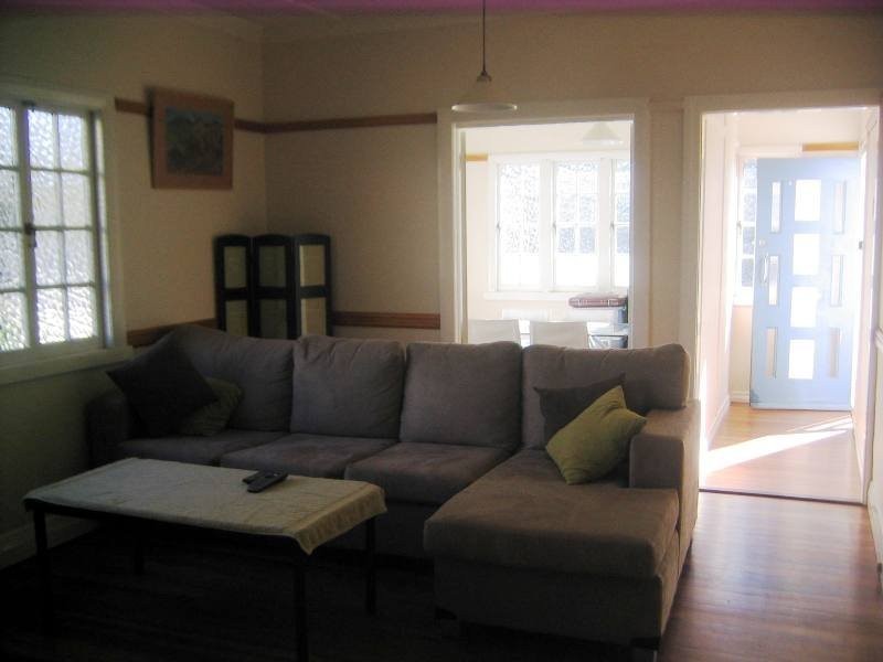 11 Dickson Street, Morningside QLD 4170