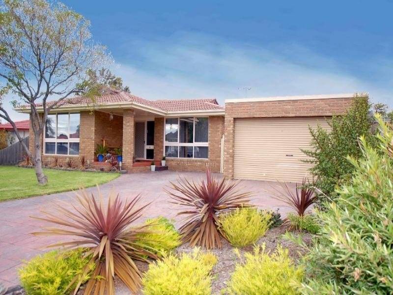 8 Meribah Court, Noble Park VIC 3174