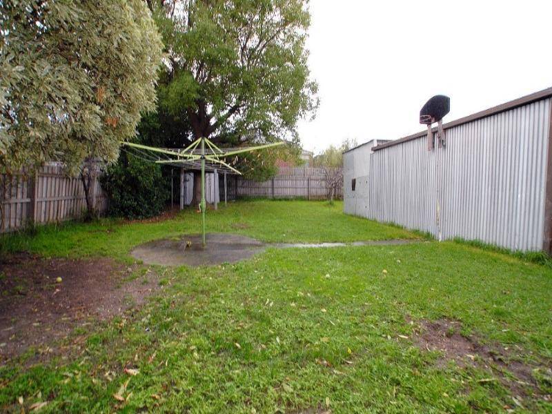 212 Railway Parade, Noble Park VIC 3174