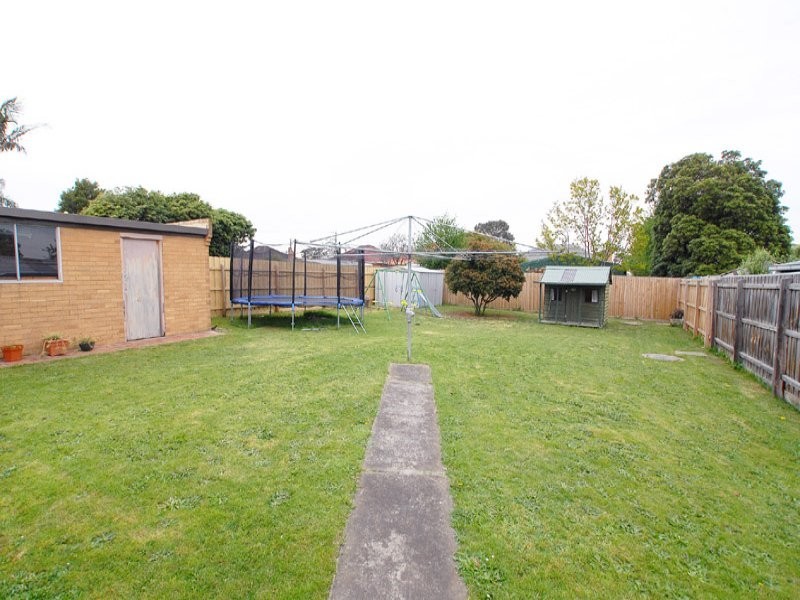 6 Whitmorr Court, Noble Park VIC 3174