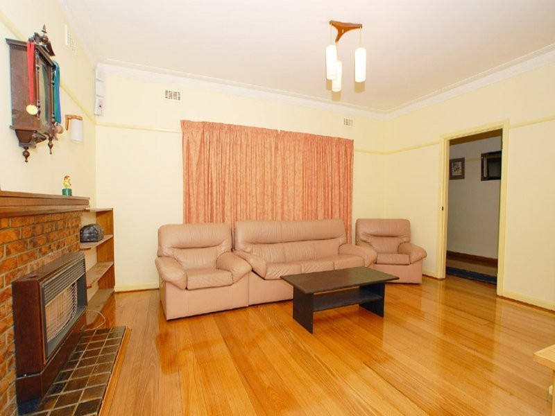 3 Elray Avenue, Dandenong VIC 3175