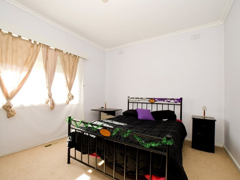 19 Callander Road, Noble Park VIC 3174