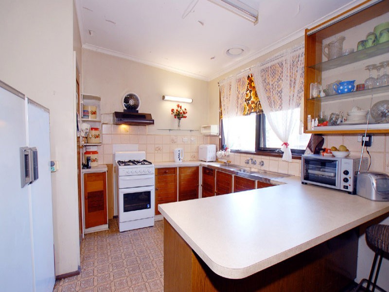 13 Koval Court, Springvale South VIC 3172