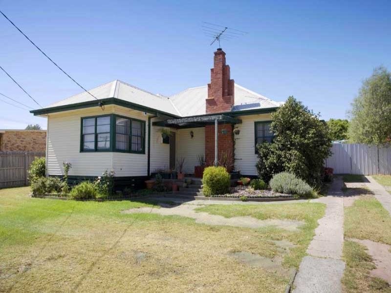 37 Ellt Crescent, Noble Park VIC 3174