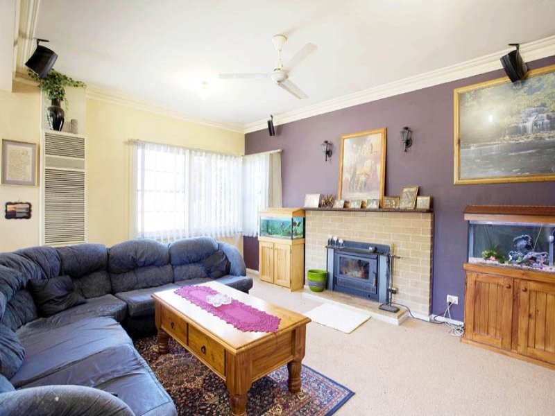 37 Ellt Crescent, Noble Park VIC 3174