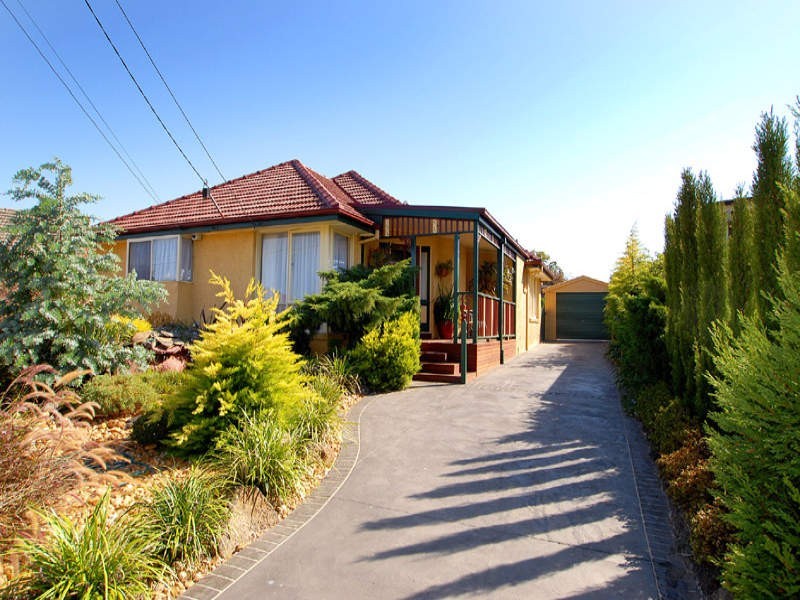 7 Warren Court, Dandenong North VIC 3175