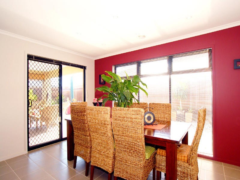 1 Greenfield Court, Cranbourne North VIC 3977