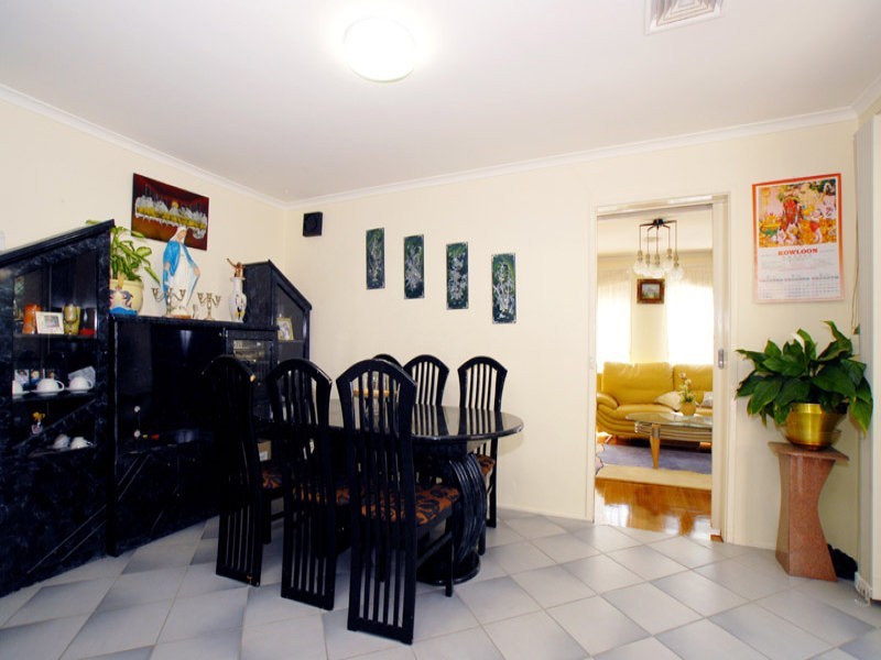 32 Birrong Avenue, Noble Park VIC 3174