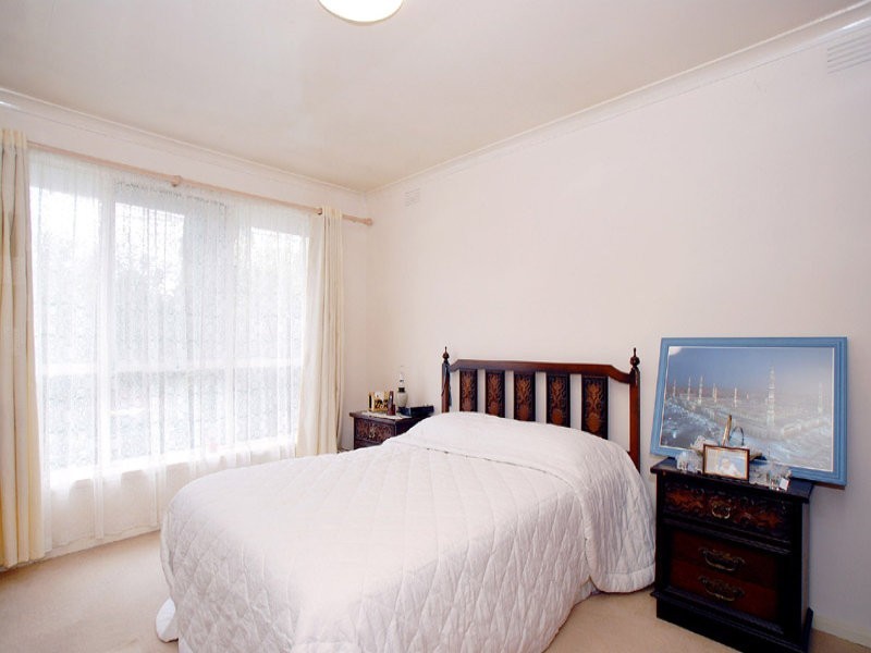 12 McKirdy Street, Springvale VIC 3171