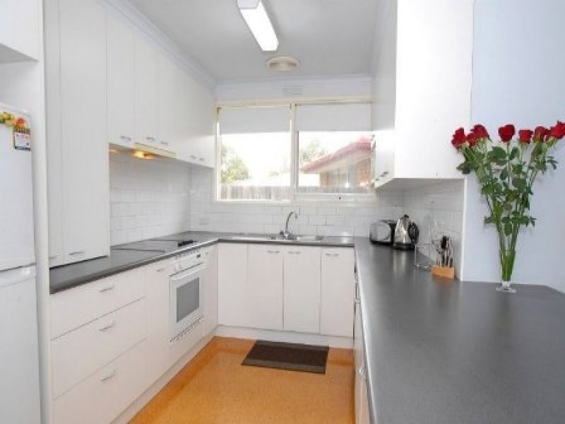 8 Meribah Court, Noble Park VIC 3174