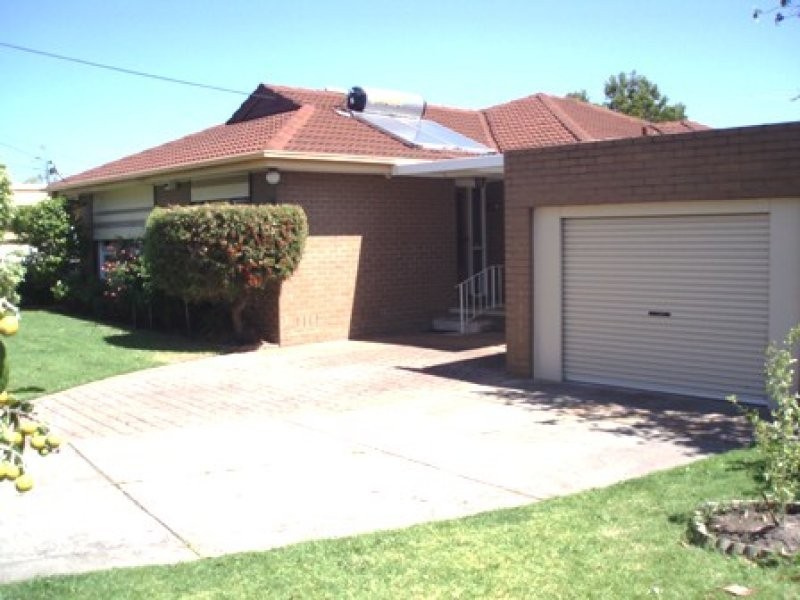 34 Jacksons Road, Noble Park North VIC 3174