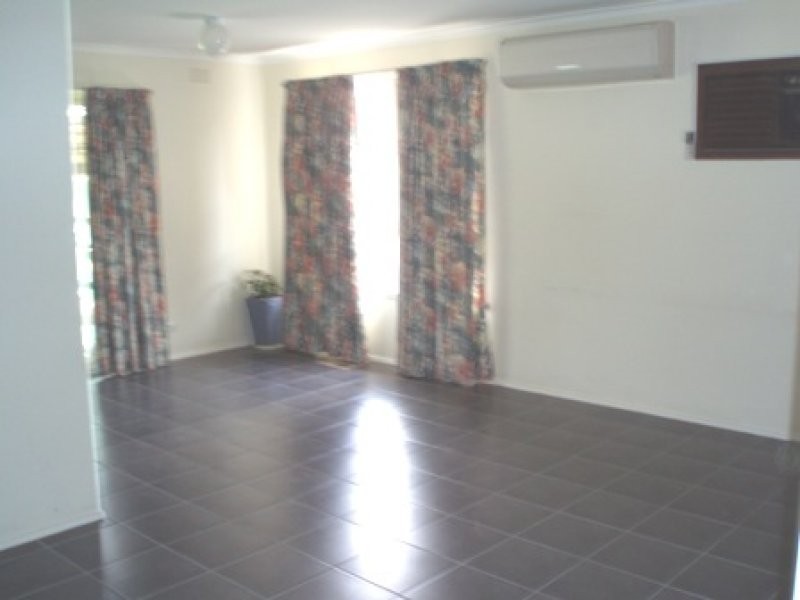 10 Nicholas Street, Keysborough VIC 3173