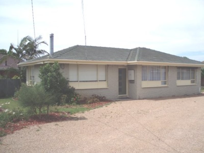 48 Carlton Road, Dandenong North VIC 3175