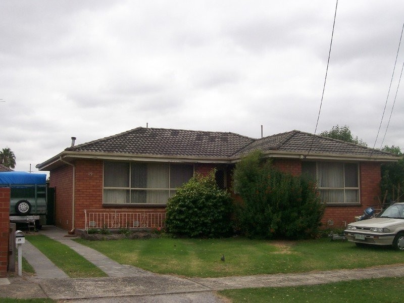 19 EDITH STREET, Noble Park VIC 3174