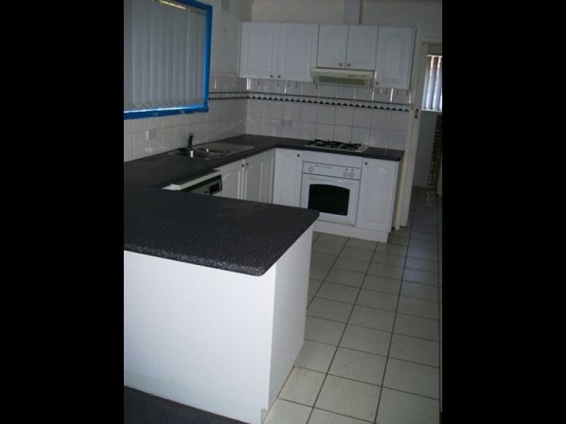 4 Elisabeth Avenue, Springvale South VIC 3172