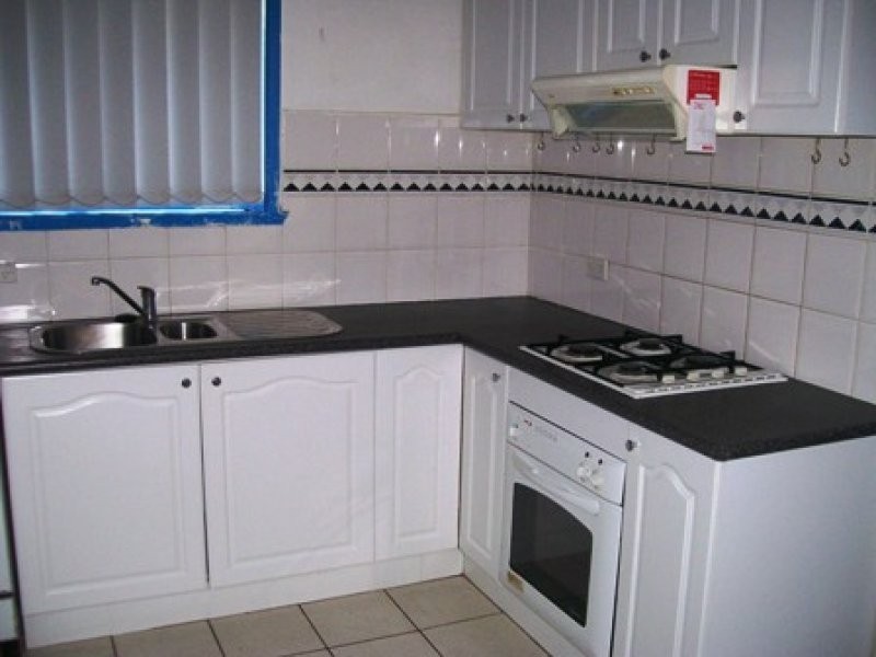 4 Elisabeth Avenue, Springvale South VIC 3172