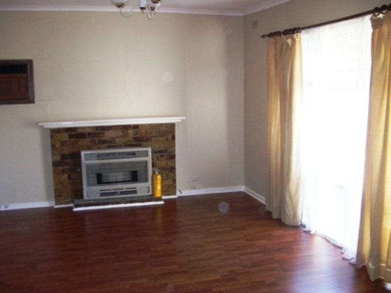 4 Larbert Road, Noble Park VIC 3174