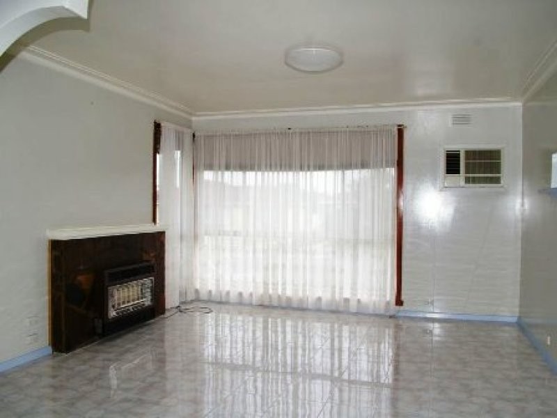 25 Taranto Drive, Noble Park VIC 3174