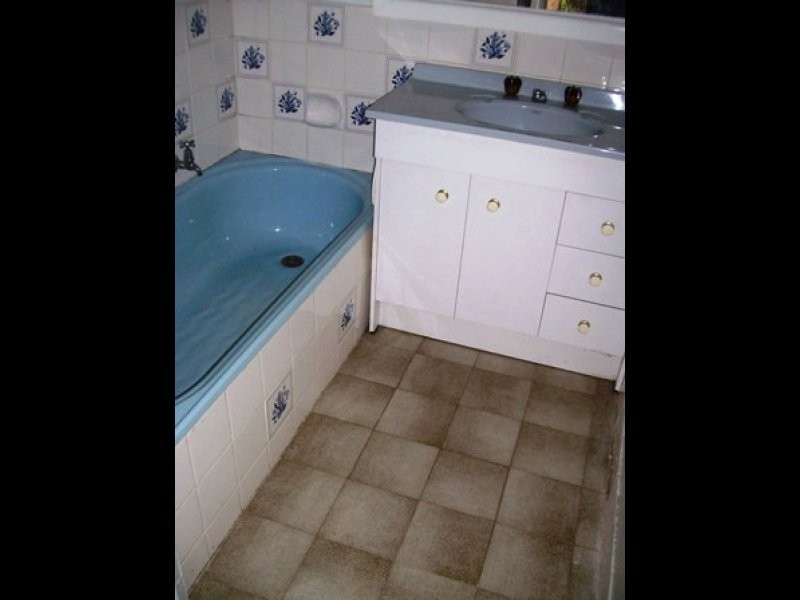 1A Ronald Avenue, Noble Park VIC 3174