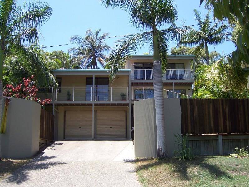 9 Swan Avenue, Sunshine Beach QLD 4567