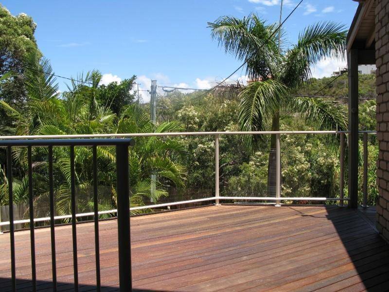 9 Swan Avenue, Sunshine Beach QLD 4567