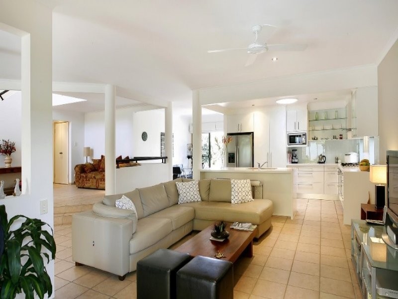 36 Driftwood Drive, Castaways Beach QLD 4567